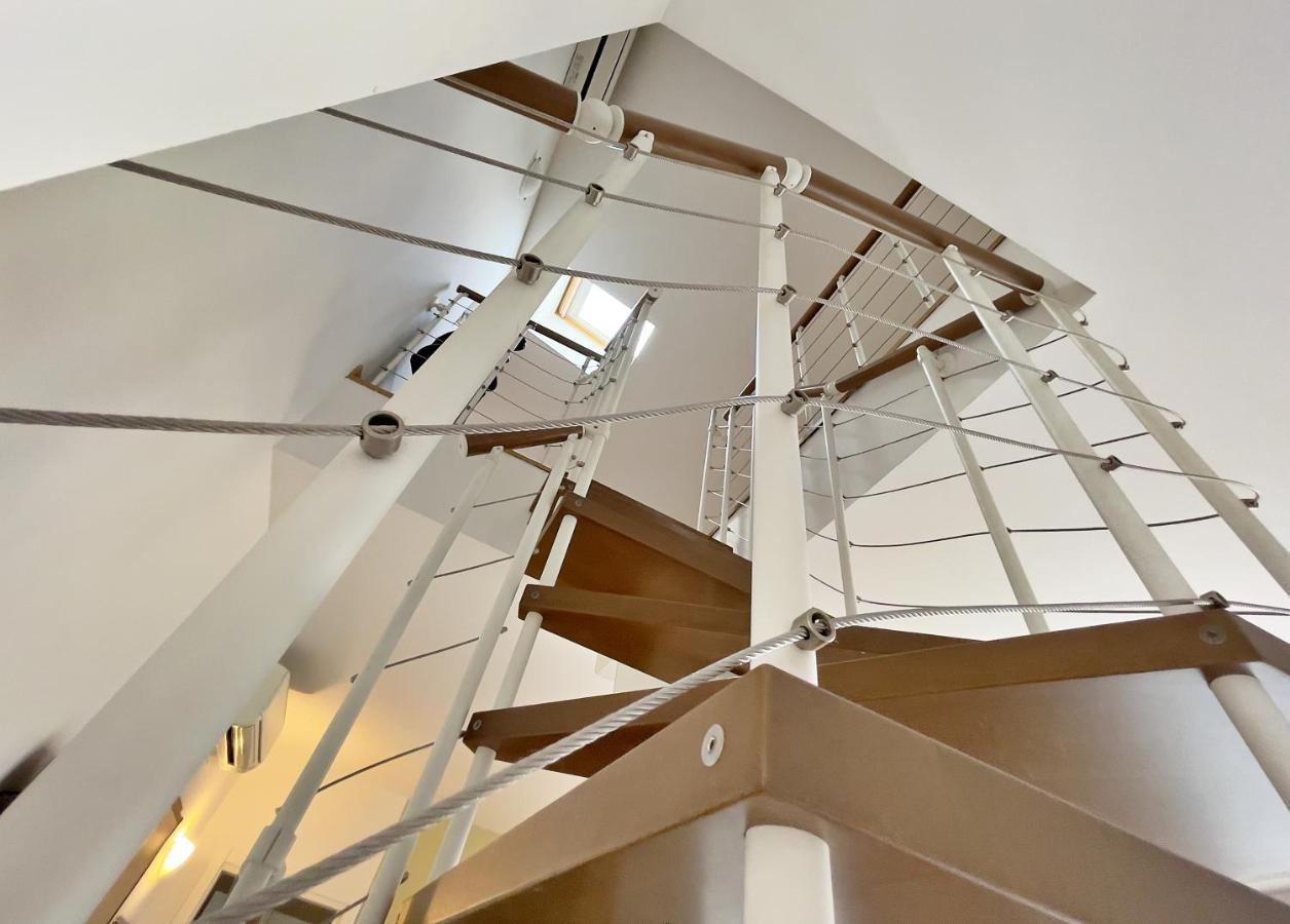 Rentopolis Apartments - Palazzo Candiani Milano Ngoại thất bức ảnh