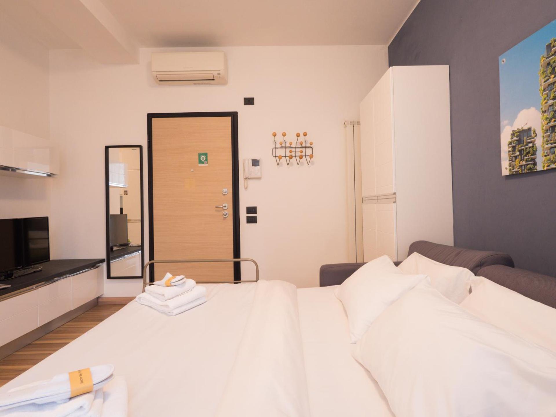 Rentopolis Apartments - Palazzo Candiani Milano Ngoại thất bức ảnh