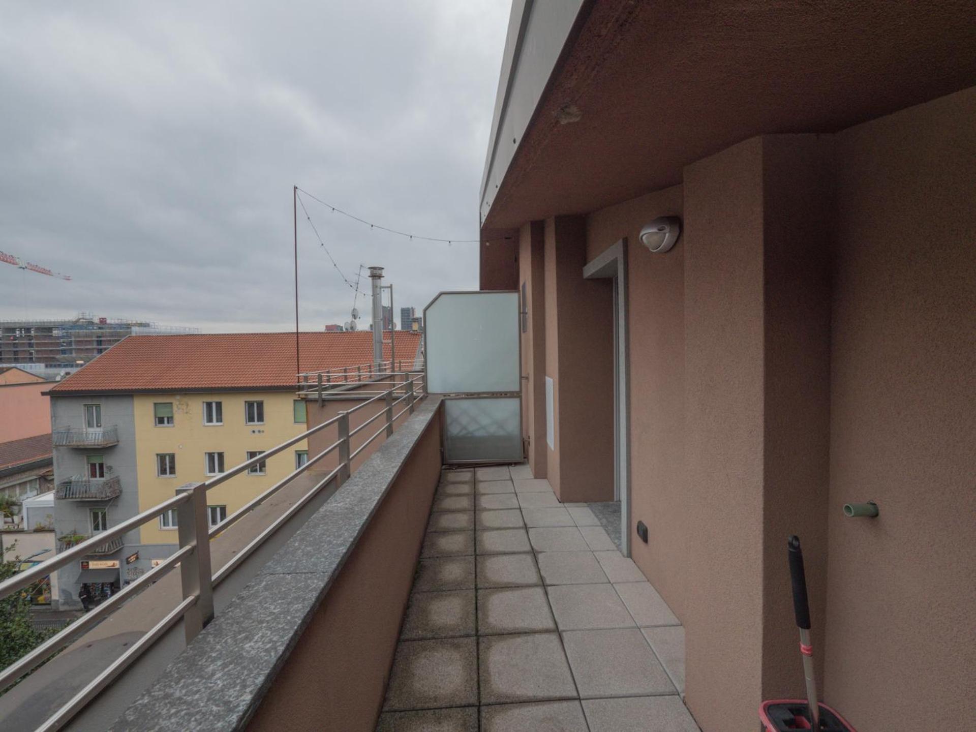 Rentopolis Apartments - Palazzo Candiani Milano Ngoại thất bức ảnh