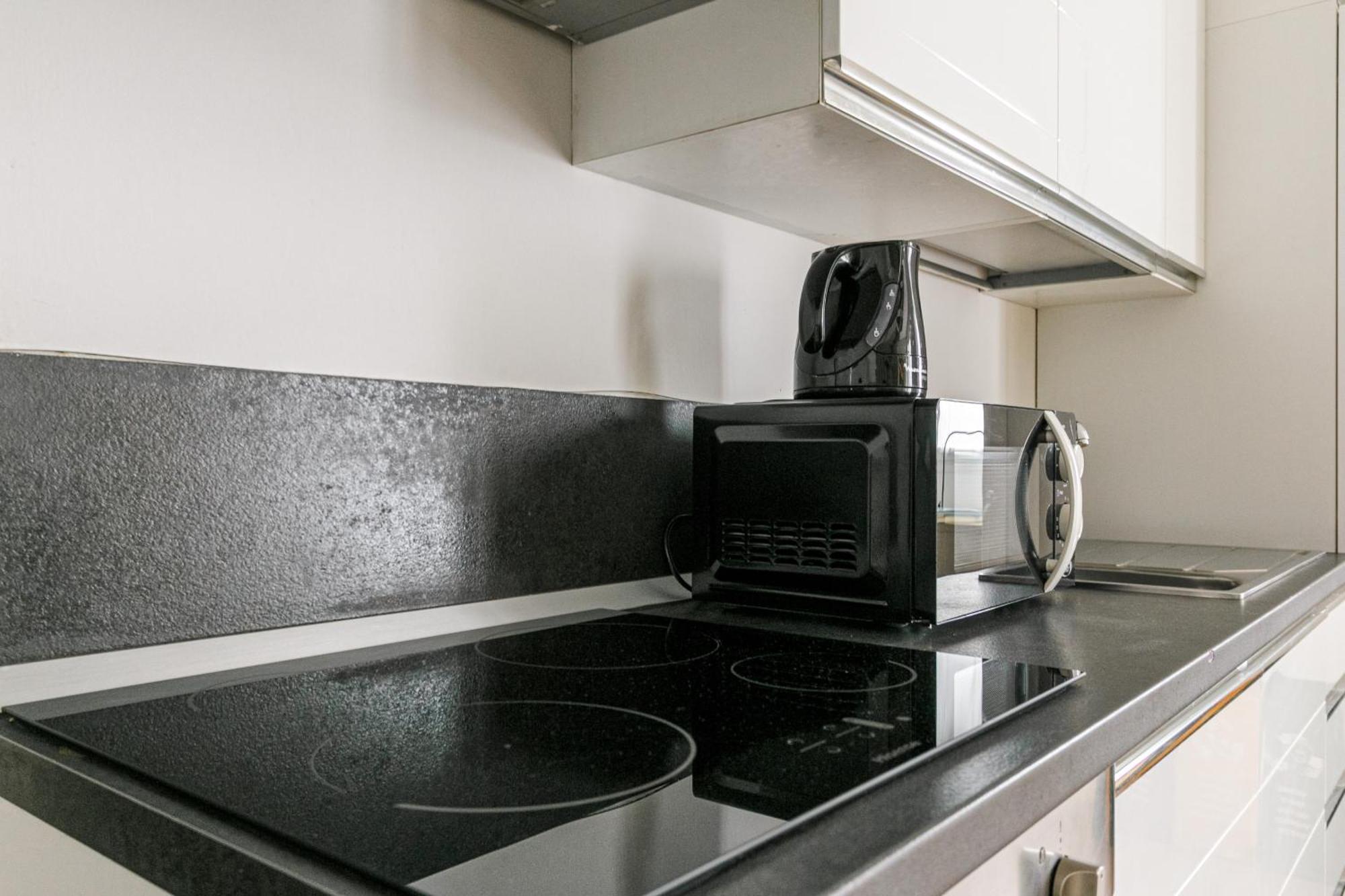 Rentopolis Apartments - Palazzo Candiani Milano Ngoại thất bức ảnh