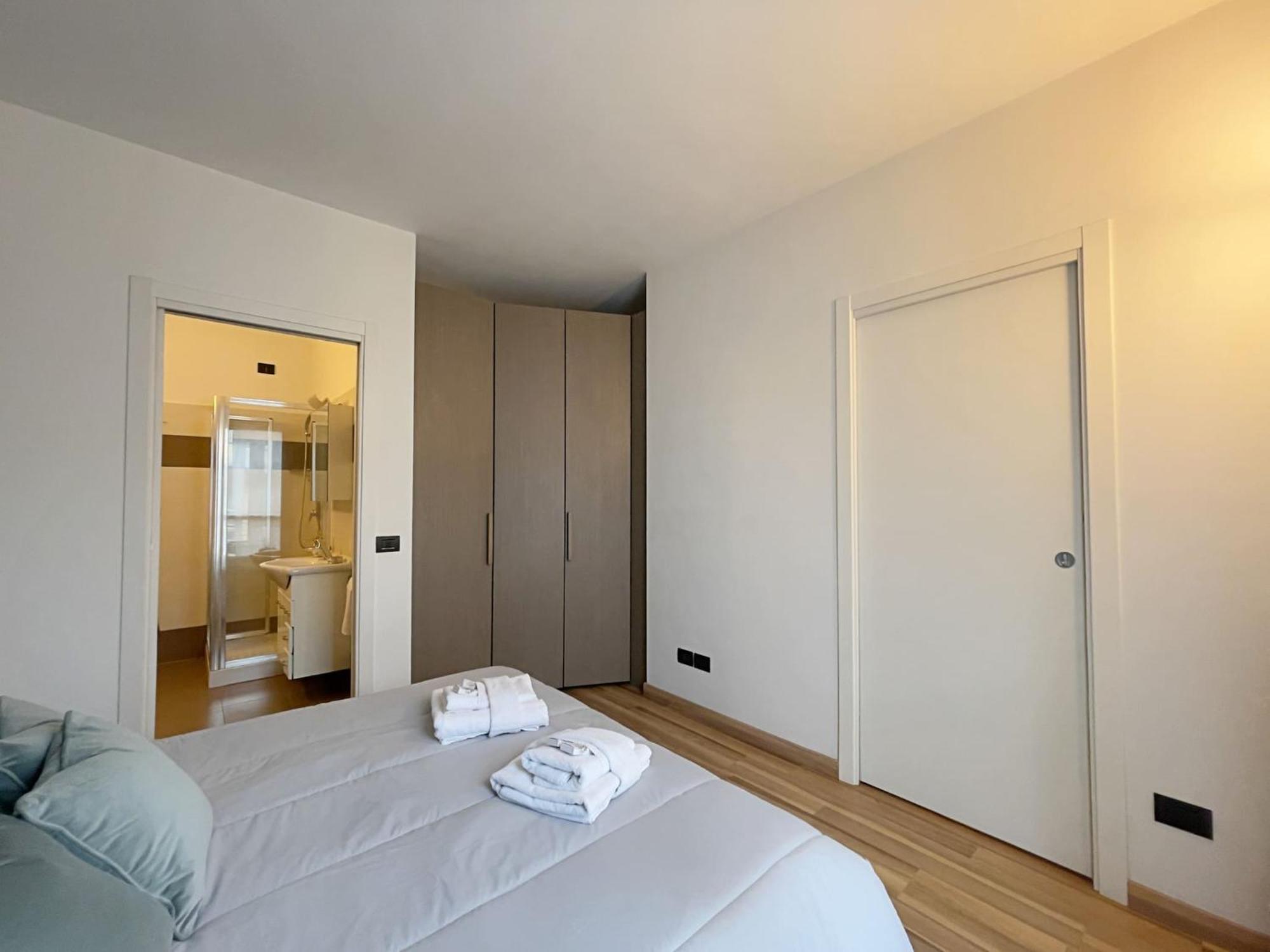 Rentopolis Apartments - Palazzo Candiani Milano Ngoại thất bức ảnh