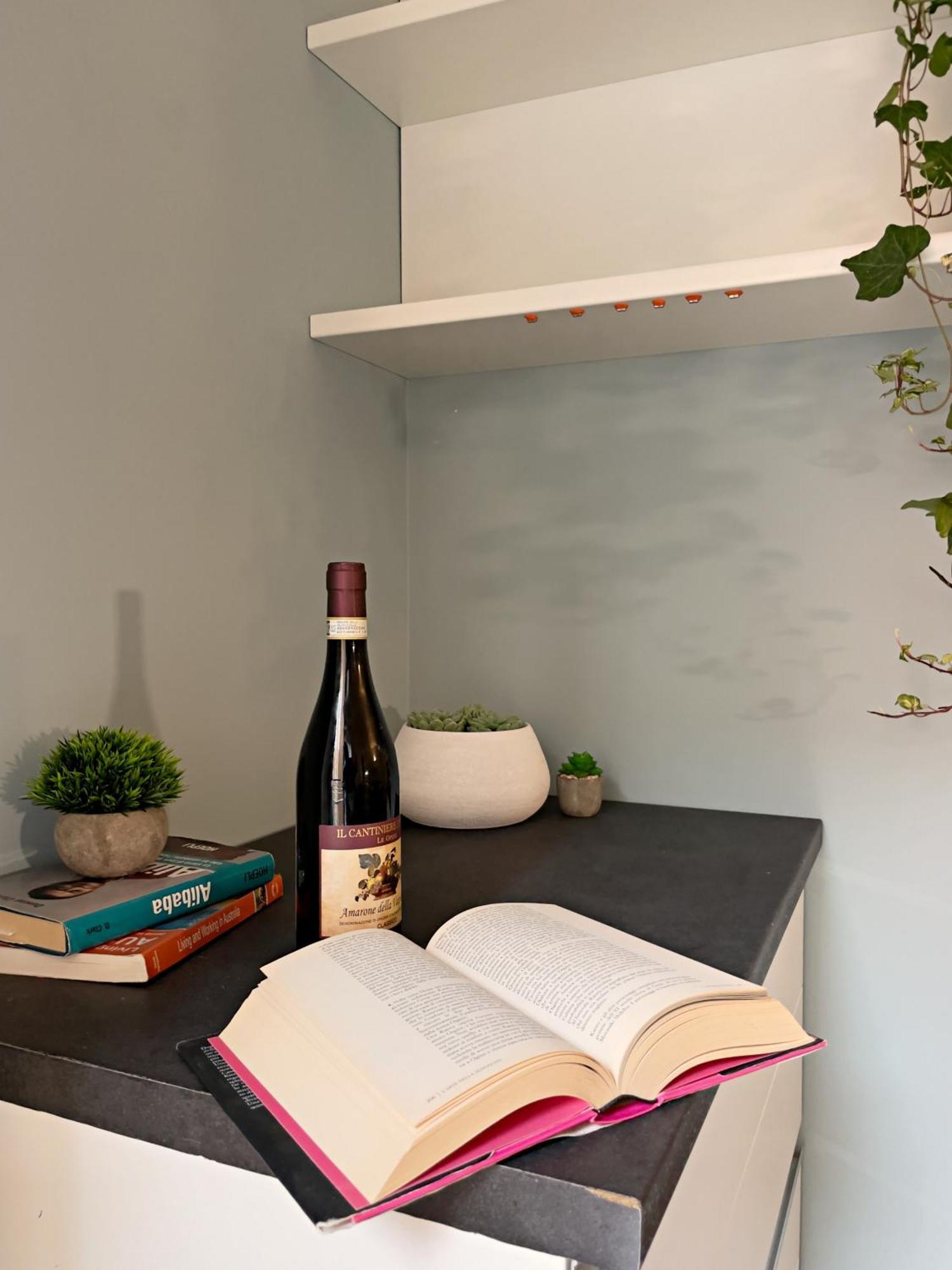 Rentopolis Apartments - Palazzo Candiani Milano Ngoại thất bức ảnh